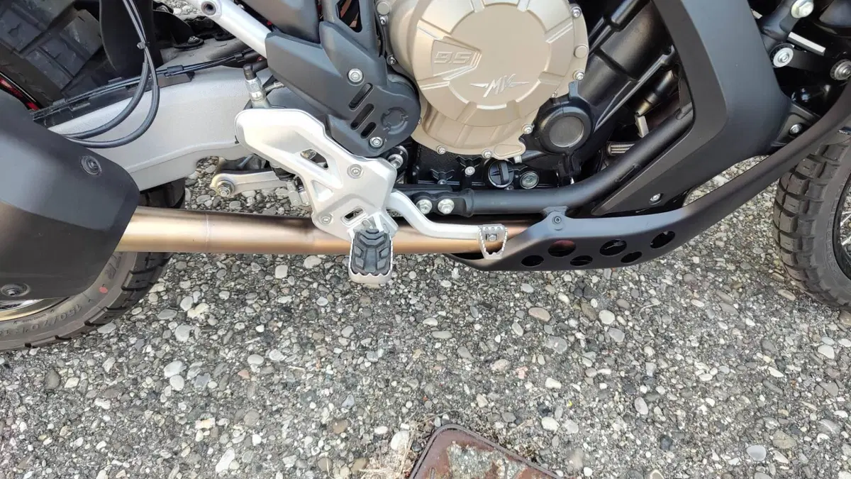 MV Agusta LXP Enduro Veloce (2024 - 25)  (4)