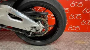 Aprilia Tuono V4 R APRC ABS (2013 - 15)  (11)