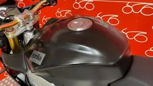 Aprilia Tuono V4 R APRC ABS (2013 - 15)  (12)