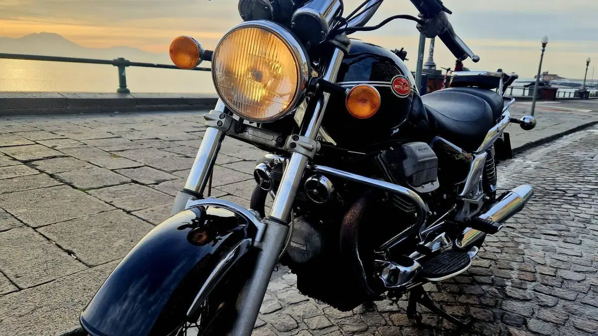 Moto Guzzi California Classic  (6)