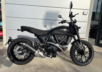 Ducati Scrambler 800 Icon Dark (2025 - 26) - Annuncio 9902561