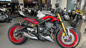 Triumph Street Triple 765 RX (2026) nuova