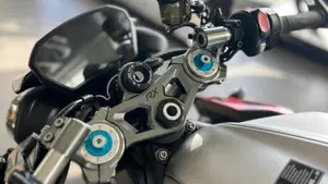 Triumph Street Triple 765 RX (2026)  (10)