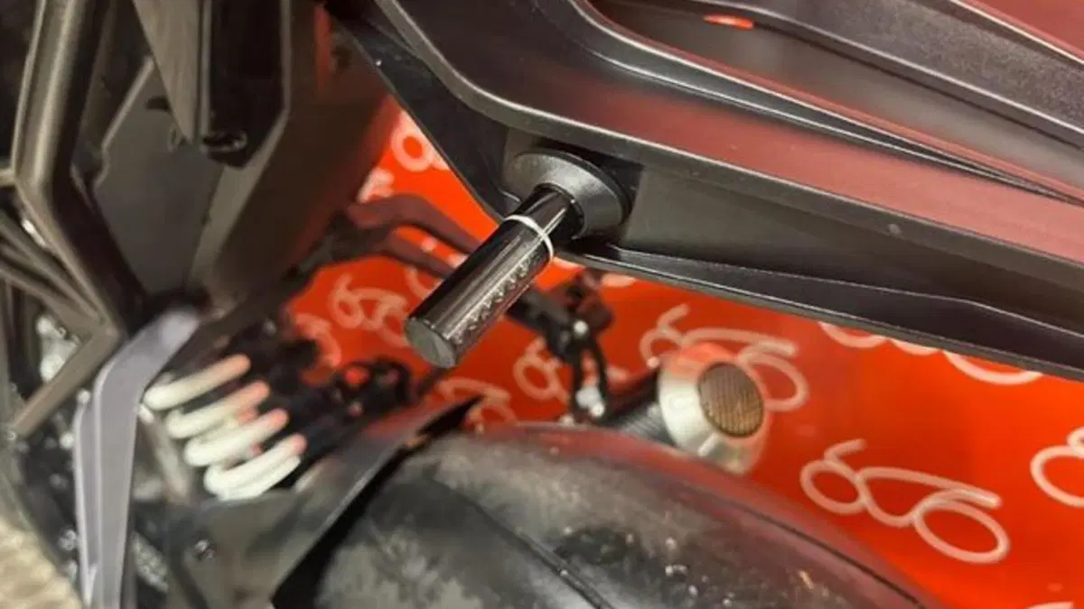 KTM 1290 Super Duke R ABS (2017 - 18)  (10)