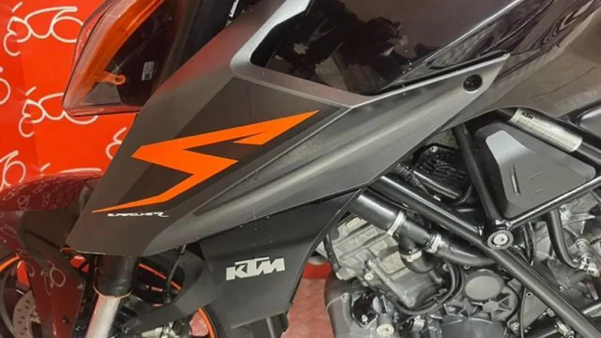 KTM 1290 Super Duke R ABS (2017 - 18)  (6)