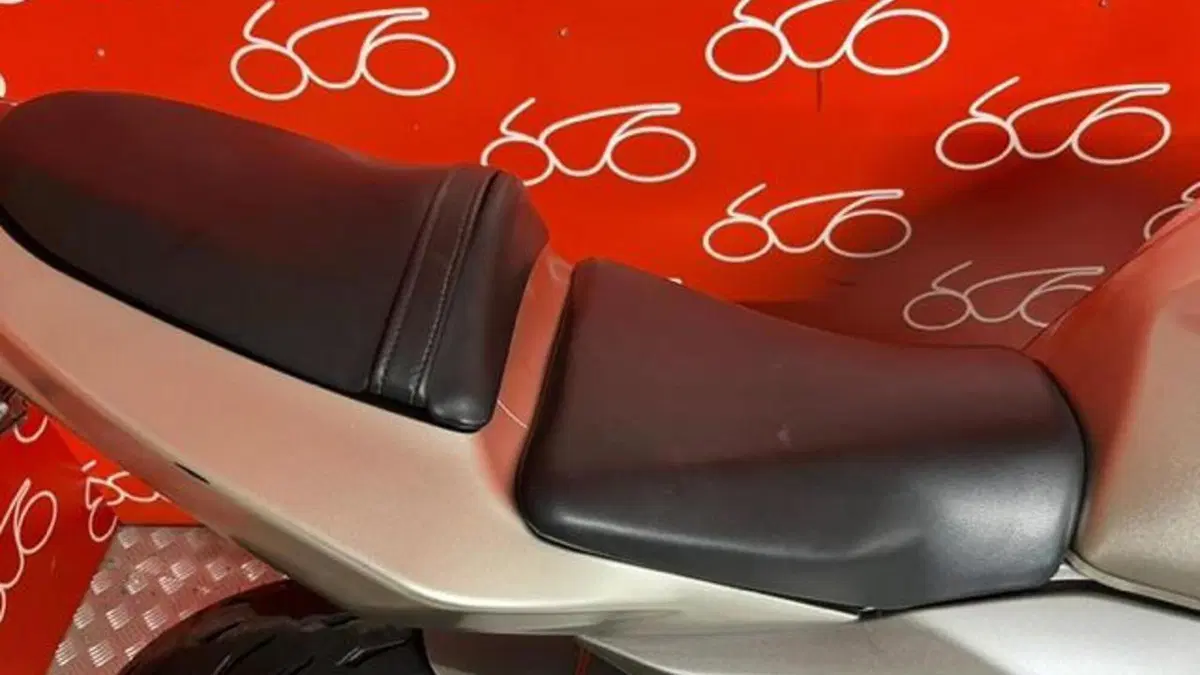 Kawasaki Z 1000 (2003 - 06)  (8)
