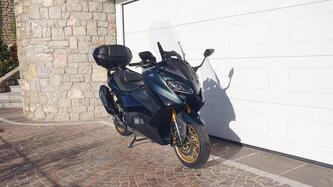 Yamaha T-Max 560 Tech Max (2022 - 24) usata
