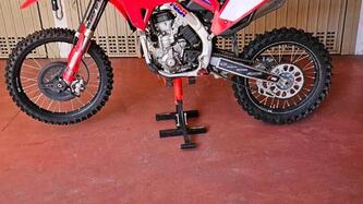 Honda CRF 250 R (2022) usata