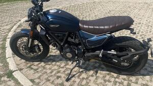 Ducati Scrambler 800 Nightshift (2023 - 25) 