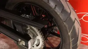 Suzuki V-Strom 650 (2021 - 25)  (4)