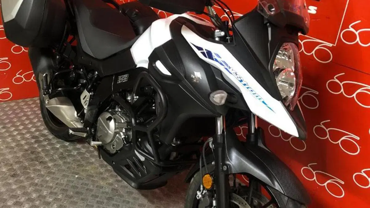 Suzuki V-Strom 650 (2021 - 25)  (2)