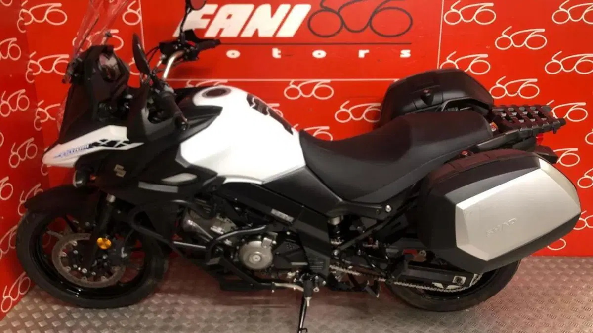 Suzuki V-Strom 650 (2021 - 25)  (3)