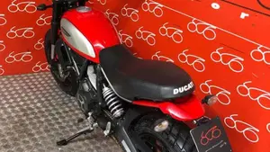 Ducati Scrambler 800 Icon (2015 - 16)  (4)