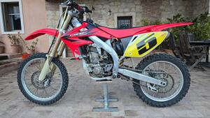 Honda CRF 450 R (2008) 