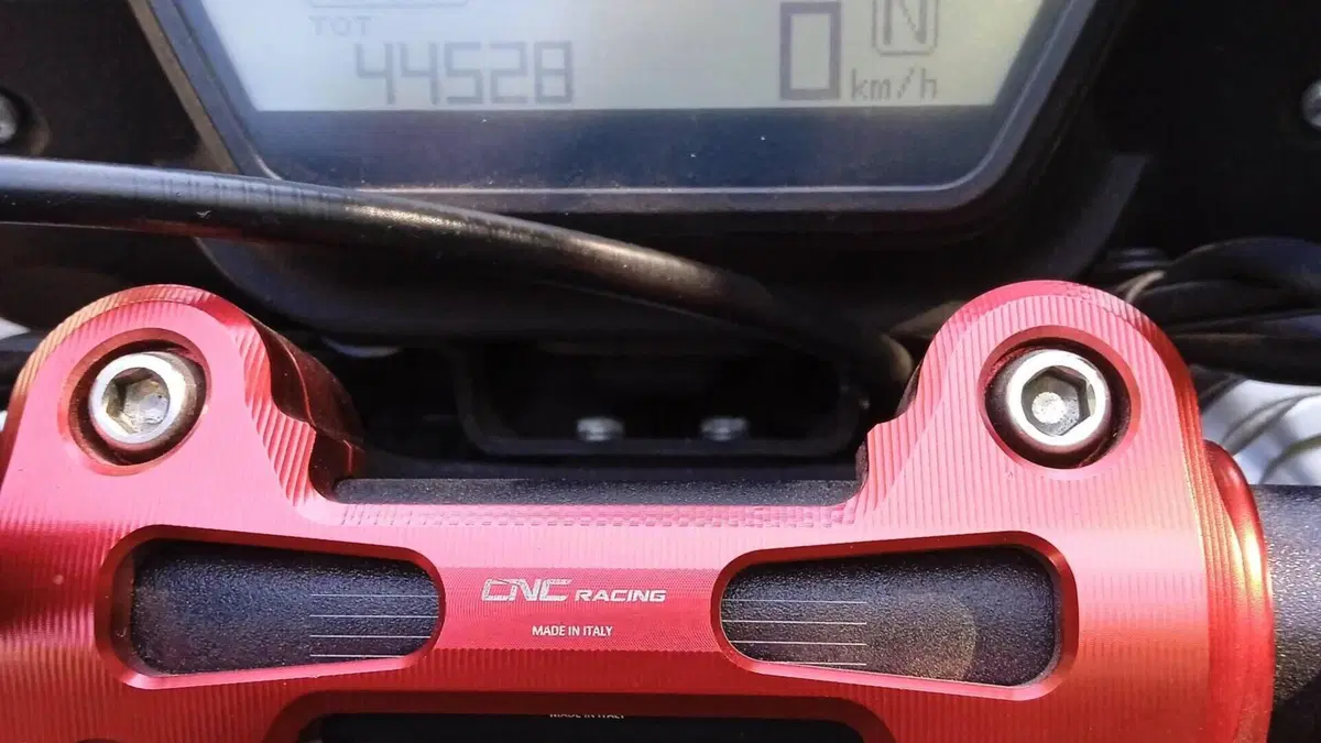 Ducati Hypermotard 939 (2016 - 18)  (3)