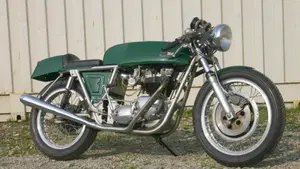 Triumph   (2)