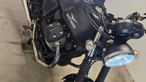 Moto Guzzi V7 II Stone (2015 - 17) 