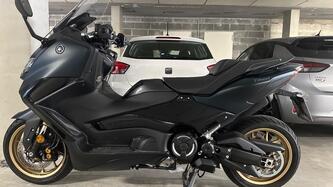 Yamaha T-Max 560 Tech Max (2022 - 24) usata