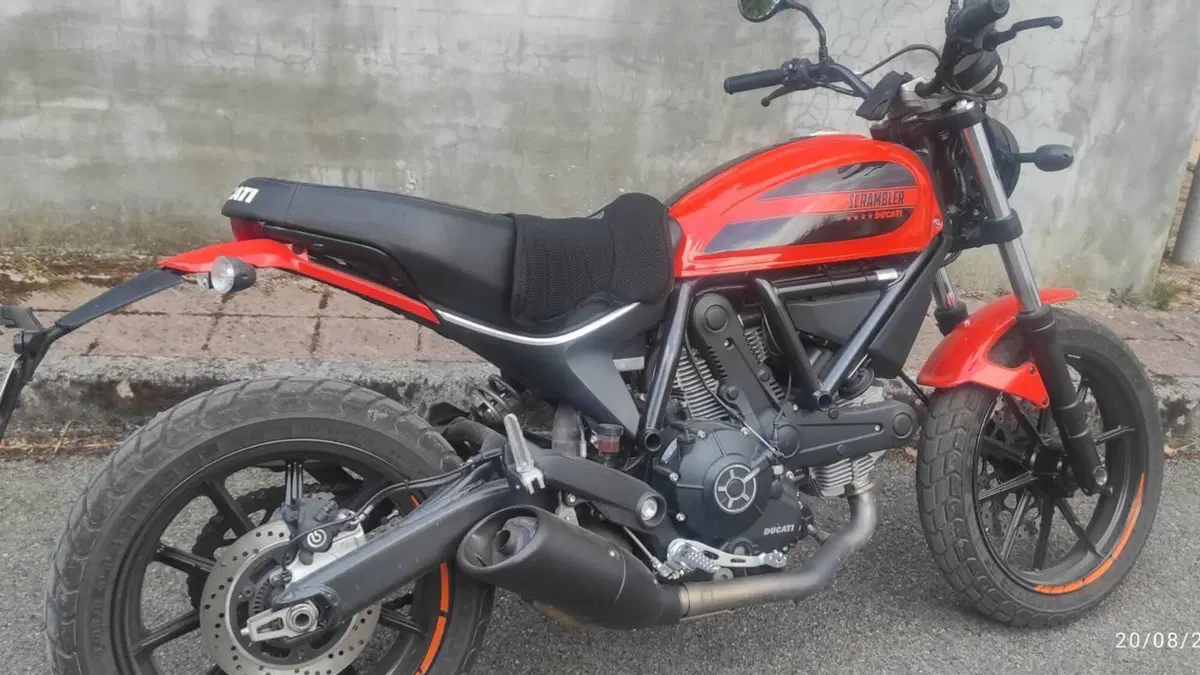 Ducati Scrambler 400 Sixty 2 (2016 - 21)  (2)