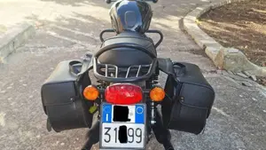 Triumph Bonneville T100 Black (2017 - 20)  (3)