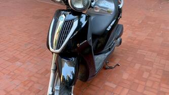 Piaggio Carnaby Cruiser 300 (2008 - 13) usata