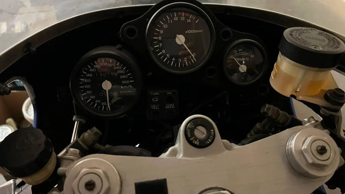 Honda   (4)