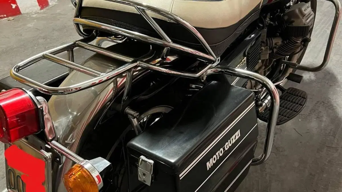 Moto Guzzi   (11)