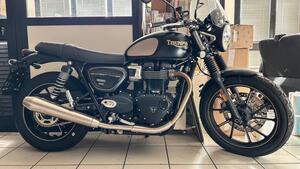 Triumph Street Twin 900 (2021 - 22) 