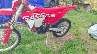 GASGAS EC 350 F (2023) usata