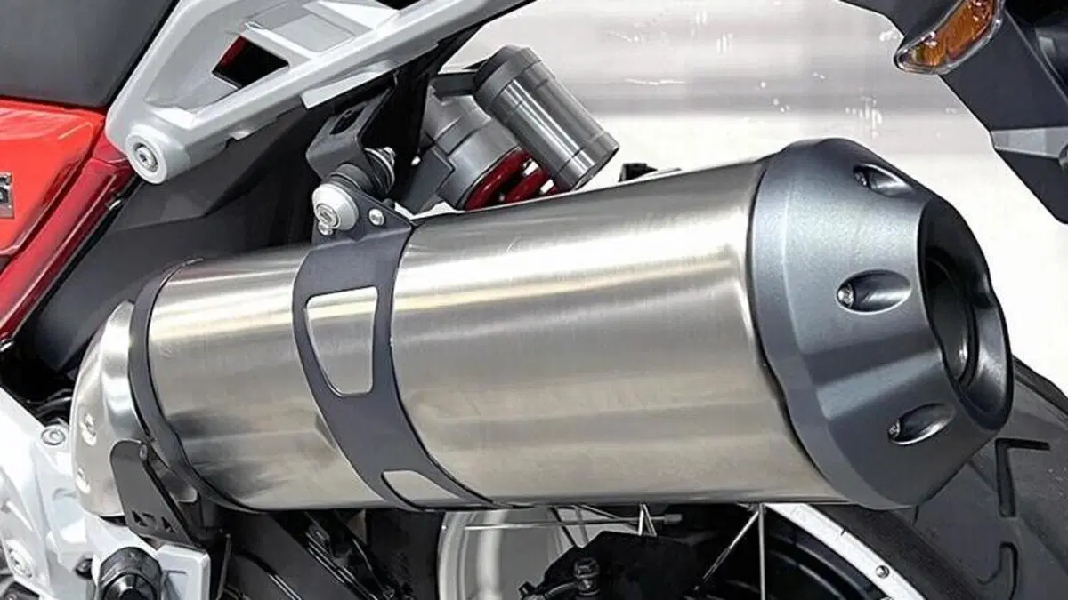 Moto Guzzi V85 TT (2024 - 26)  (5)