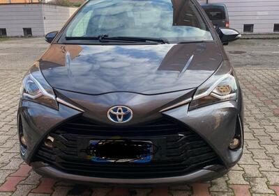 Toyota Yaris 1.5 Hybrid 5 porte Cool usata
