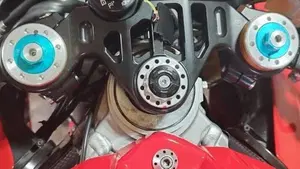 Aprilia RSV4 Factory APRC ABS (2011 - 15)  (7)