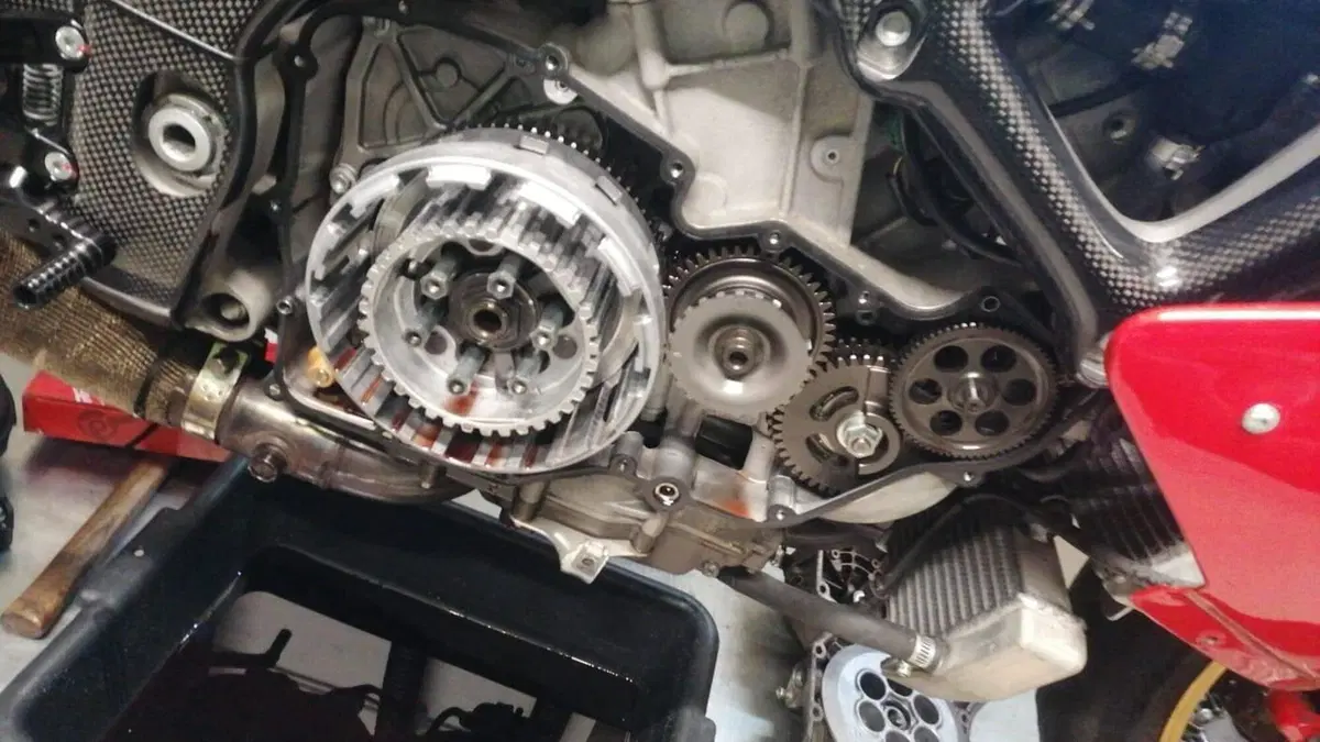 Aprilia RSV4 Factory APRC ABS (2011 - 15)  (14)