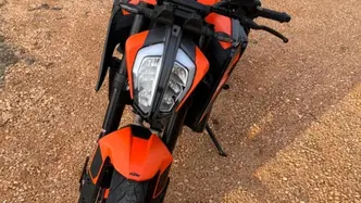 KTM 890 Duke GP (2022 - 23) usata