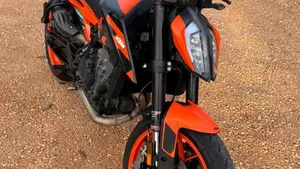 KTM 890 Duke GP (2022 - 23)  (2)