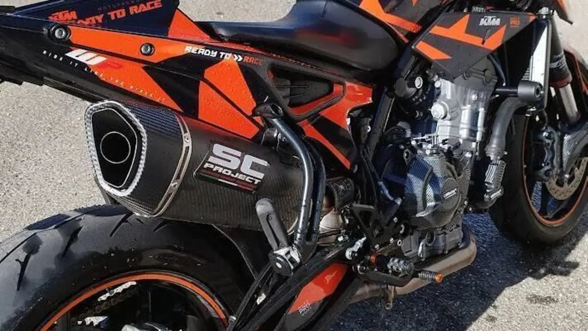KTM 890 Duke (2021 - 23)  (7)