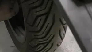 Kawasaki J 300 (2017 - 21)  (7)