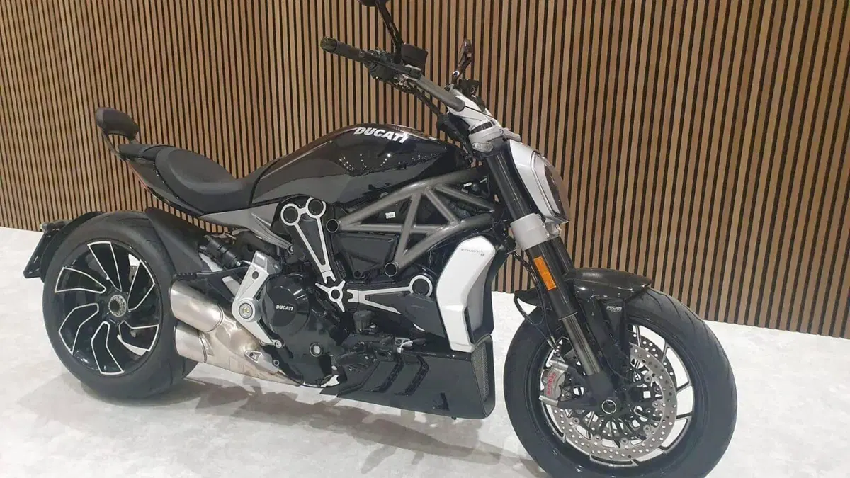 Ducati XDiavel 1262 Dark (2021 - 24) 