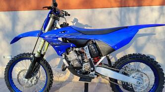 Yamaha YZ 125 (2022) usata