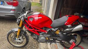 Ducati Monster 1100 S (2009-10) 