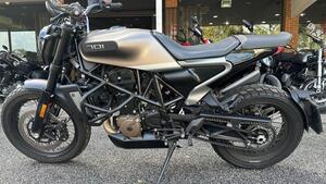 Husqvarna Svartpilen 701 (2020) 