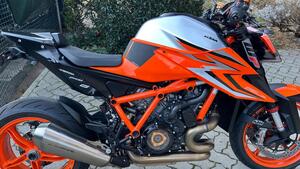 KTM 1290 Super Duke R (2022 - 23) 