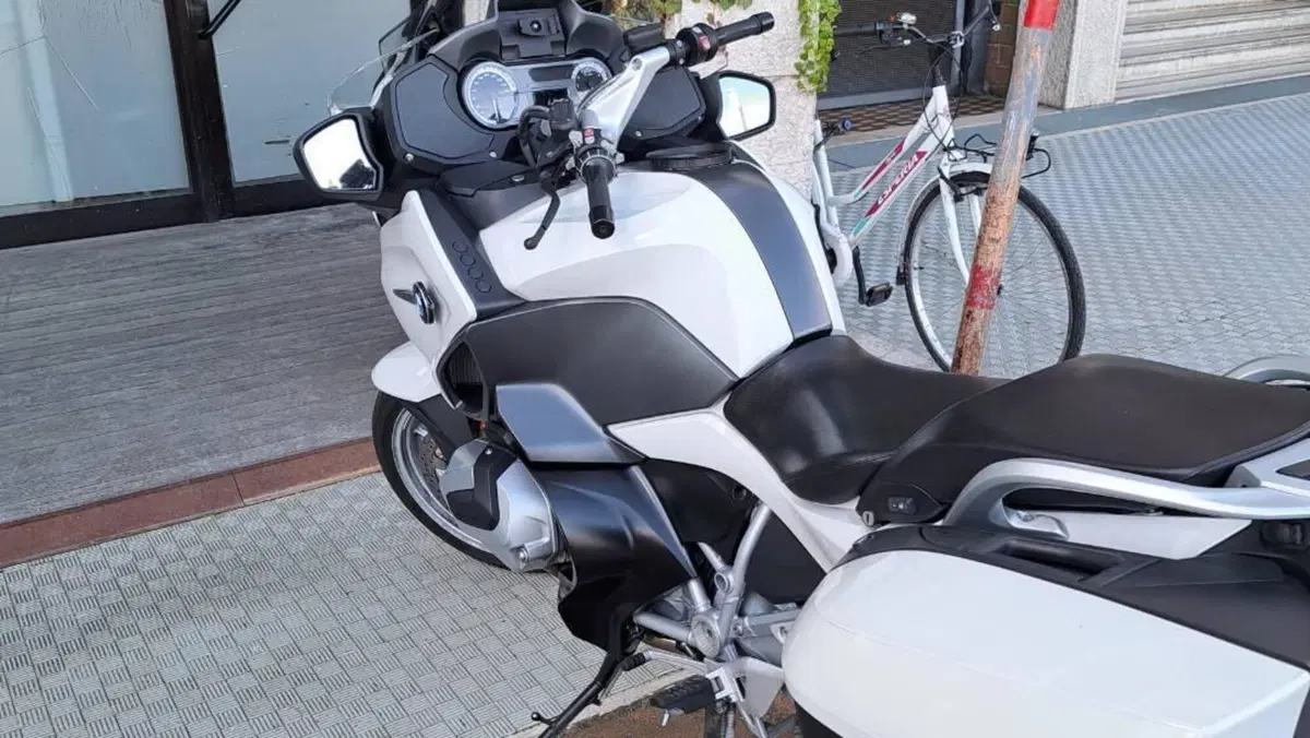 Bmw R 1250 RT (2019 - 20)  (4)