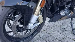 Bmw R 1250 RT (2021 - 25)  (2)