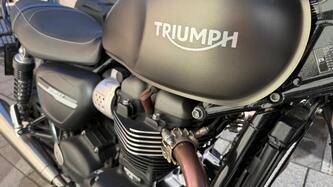 Triumph Street Twin 900 (2019 - 20) usata