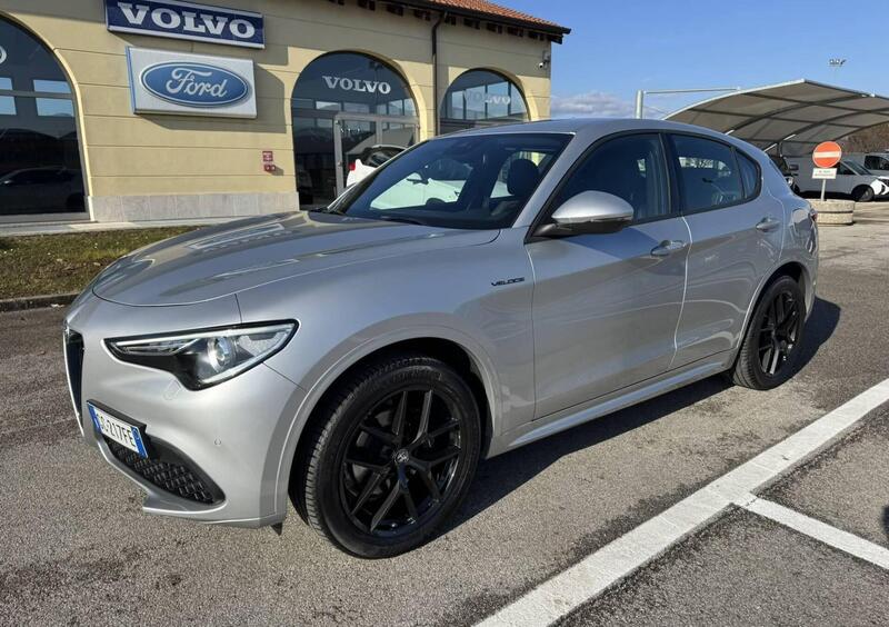 Alfa Romeo Stelvio Stelvio 2.0 Turbo 280 CV AT8 Q4 Veloce