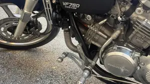 Honda VF 750 C (1985 - 01)  (9)