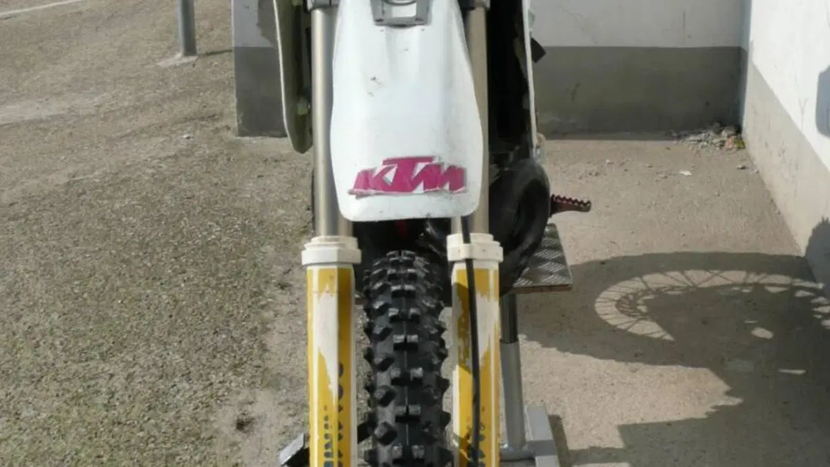 KTM   (4)