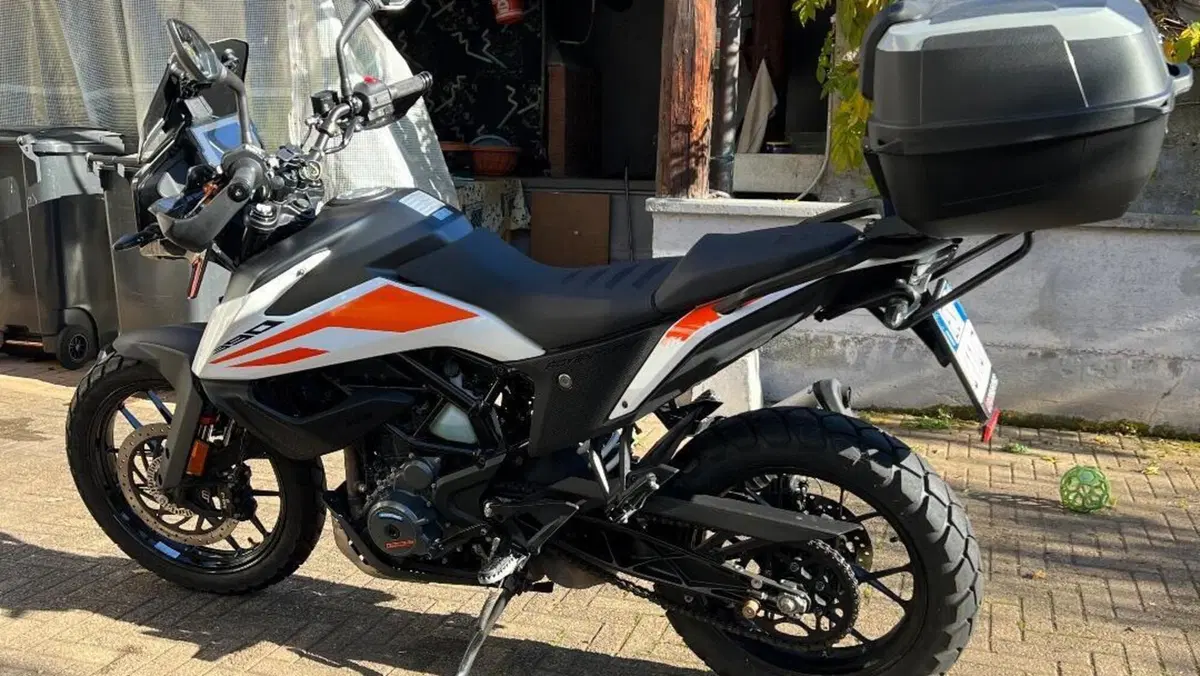 KTM 390 Adventure (2020)  (2)