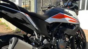 KTM 390 Adventure (2020)  (5)